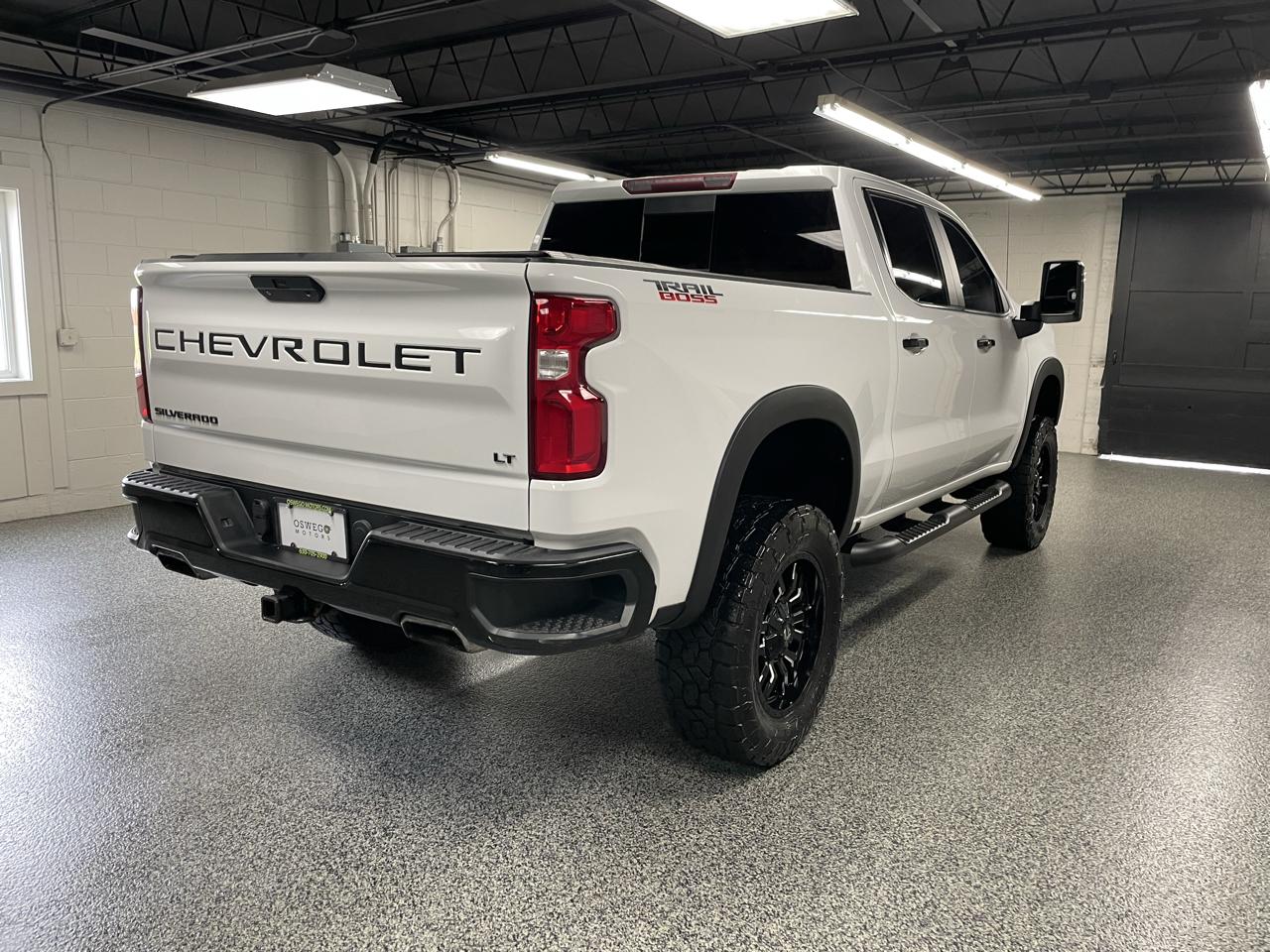 Chevrolet Silverado 1500 LT Trail Boss Crew Cab 4WD 2020