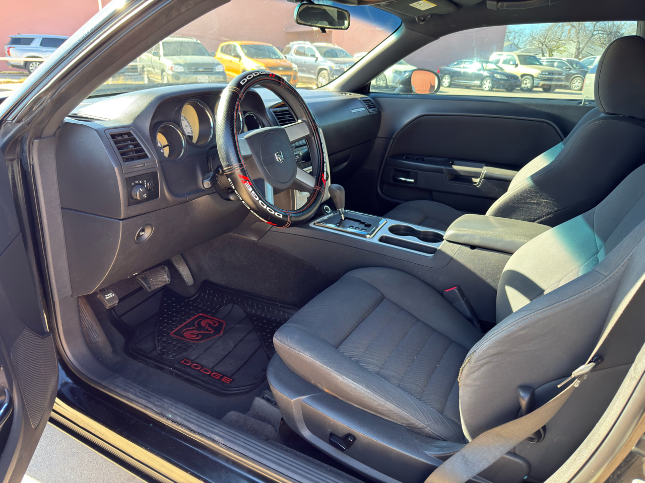 Dodge Challenger  2010