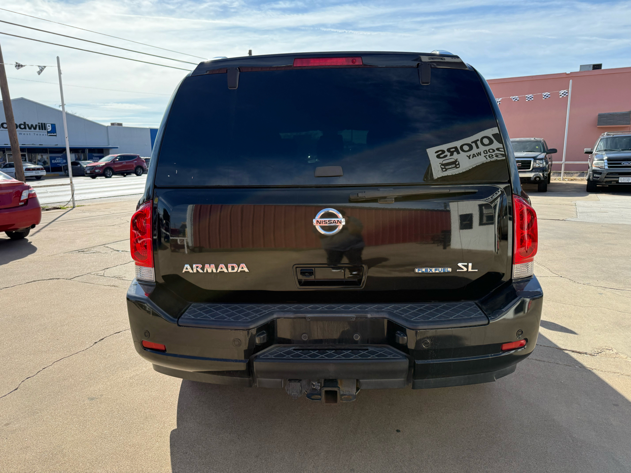 Nissan Armada  2015