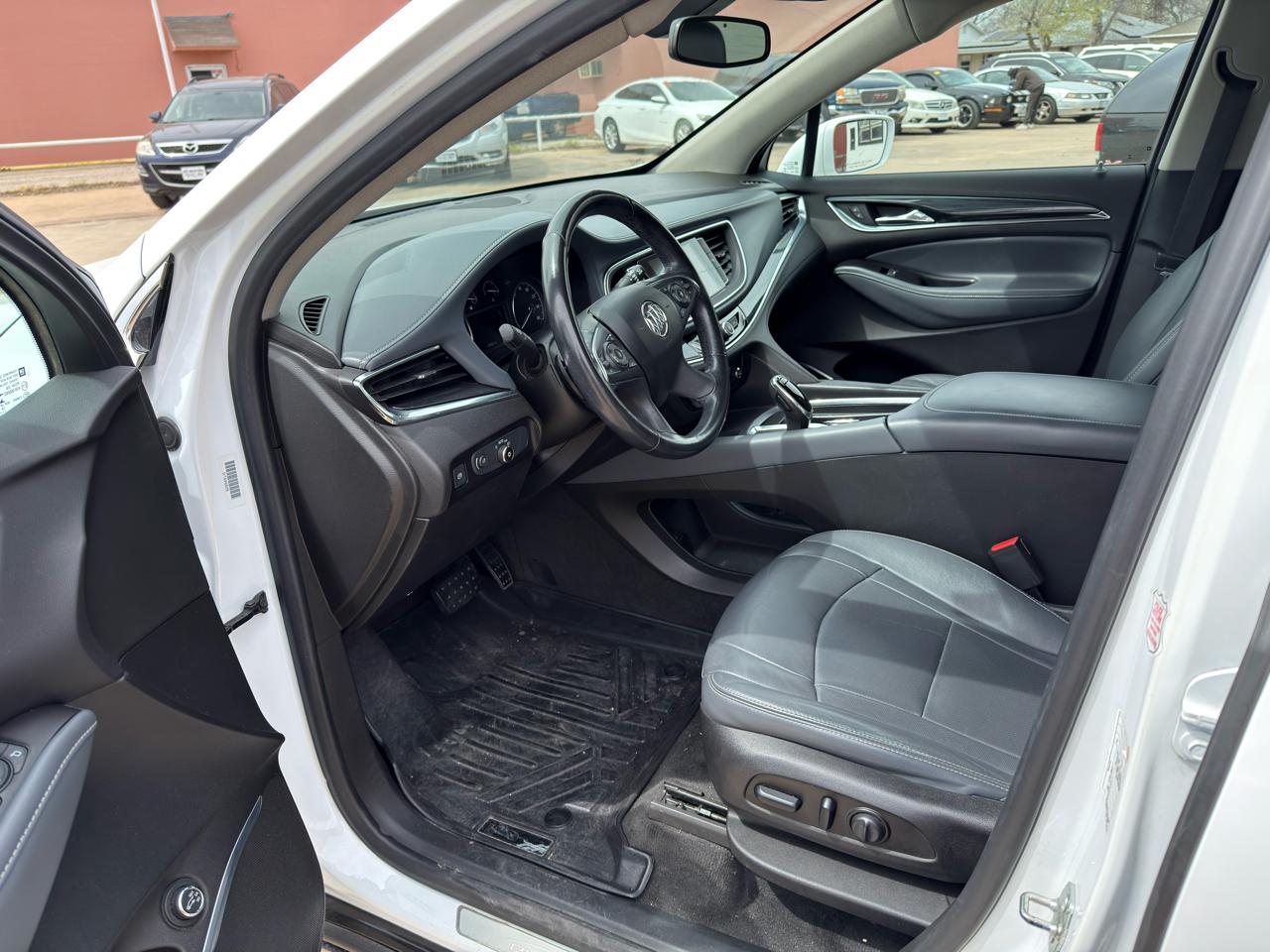 Buick Enclave Essence 2019