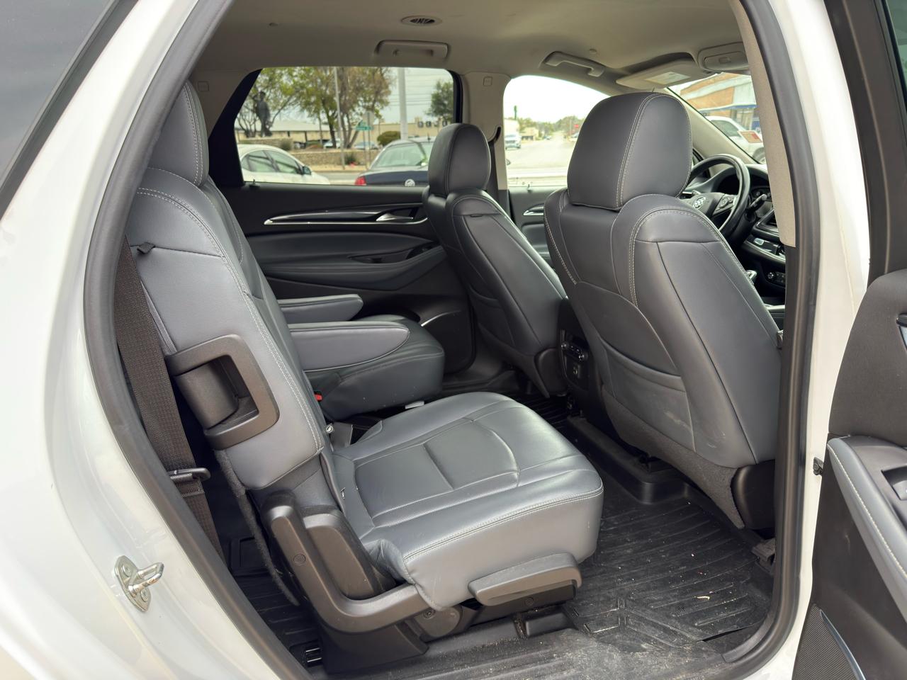 Buick Enclave Essence 2019