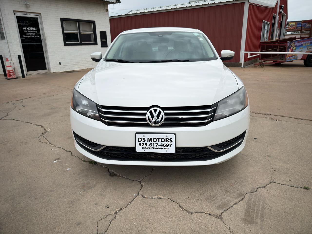 2013 Volkswagen Passat S