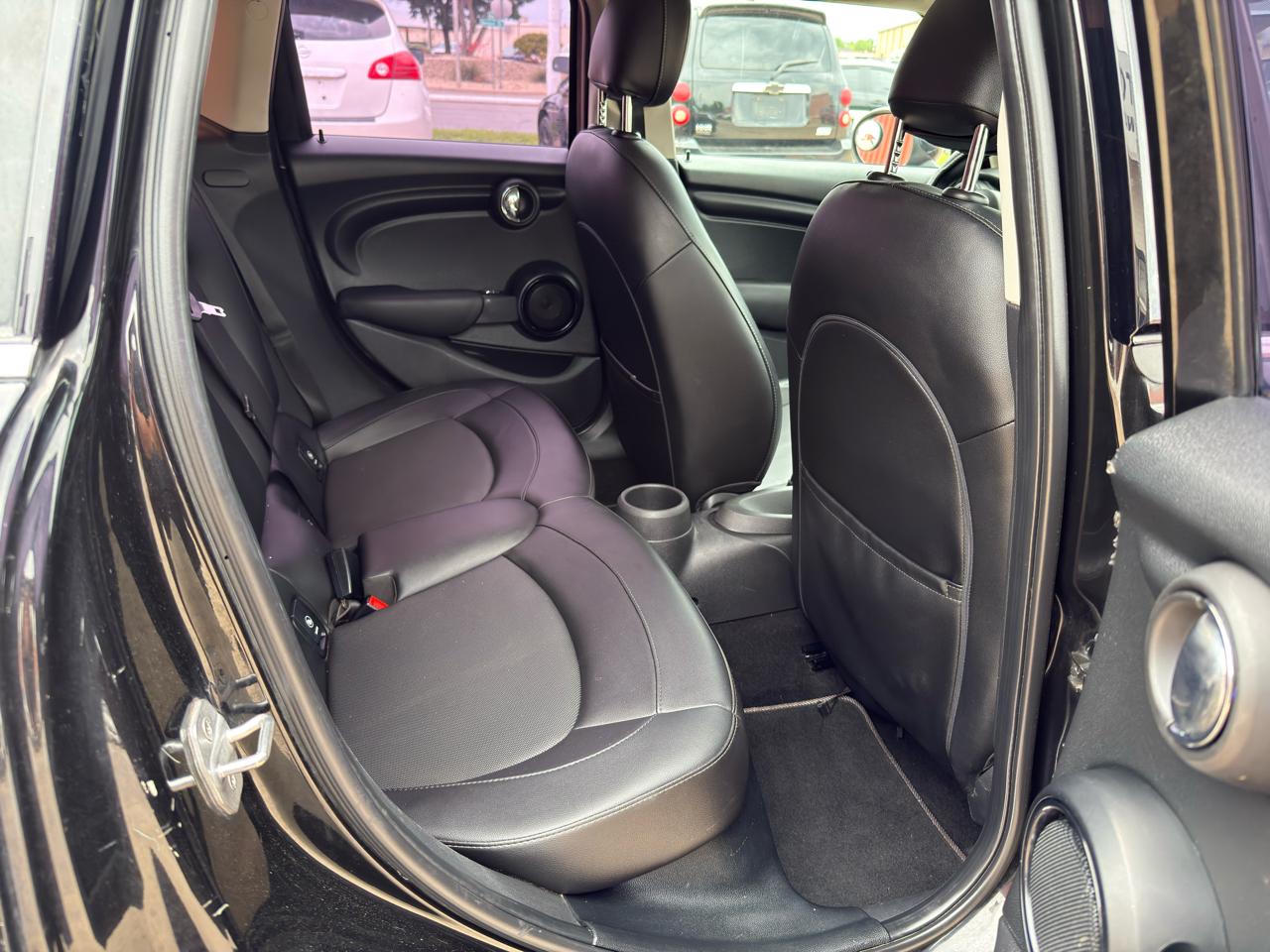 MINI Cooper  2016