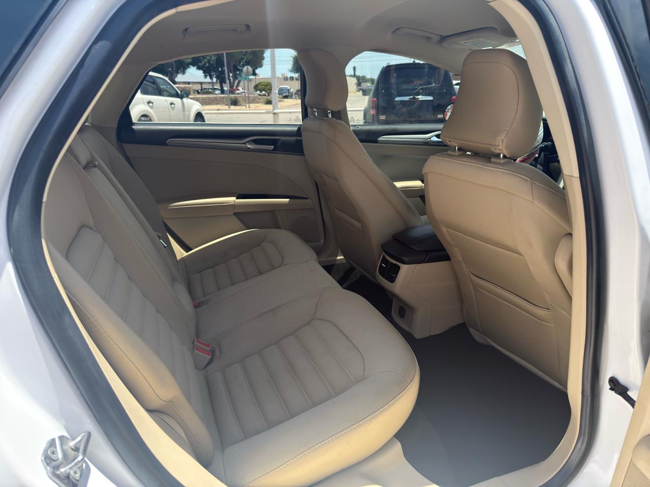 Ford Fusion  2015