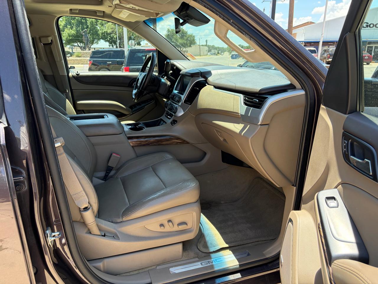 GMC Yukon XL  2016