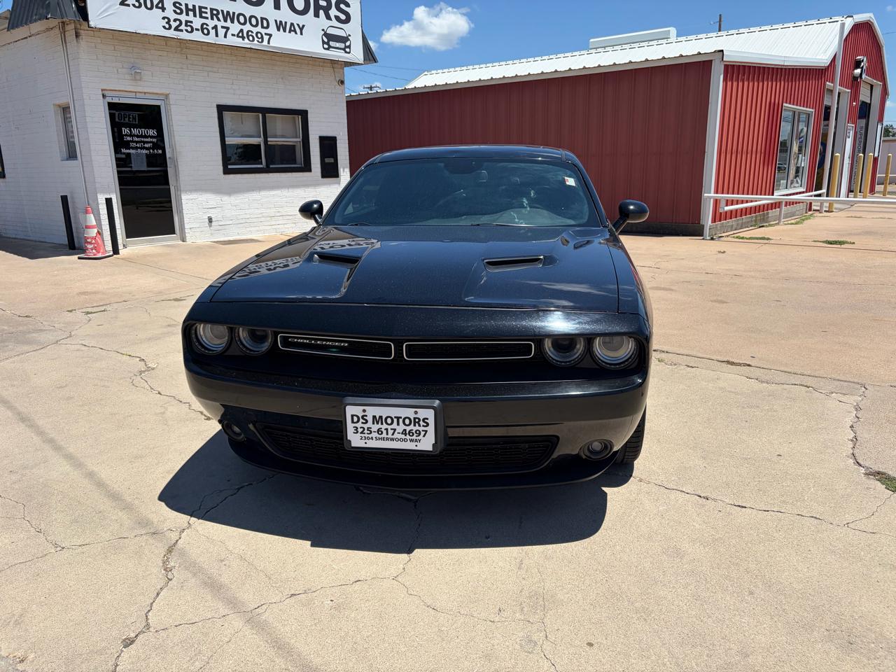 2018 Dodge Challenger SXT