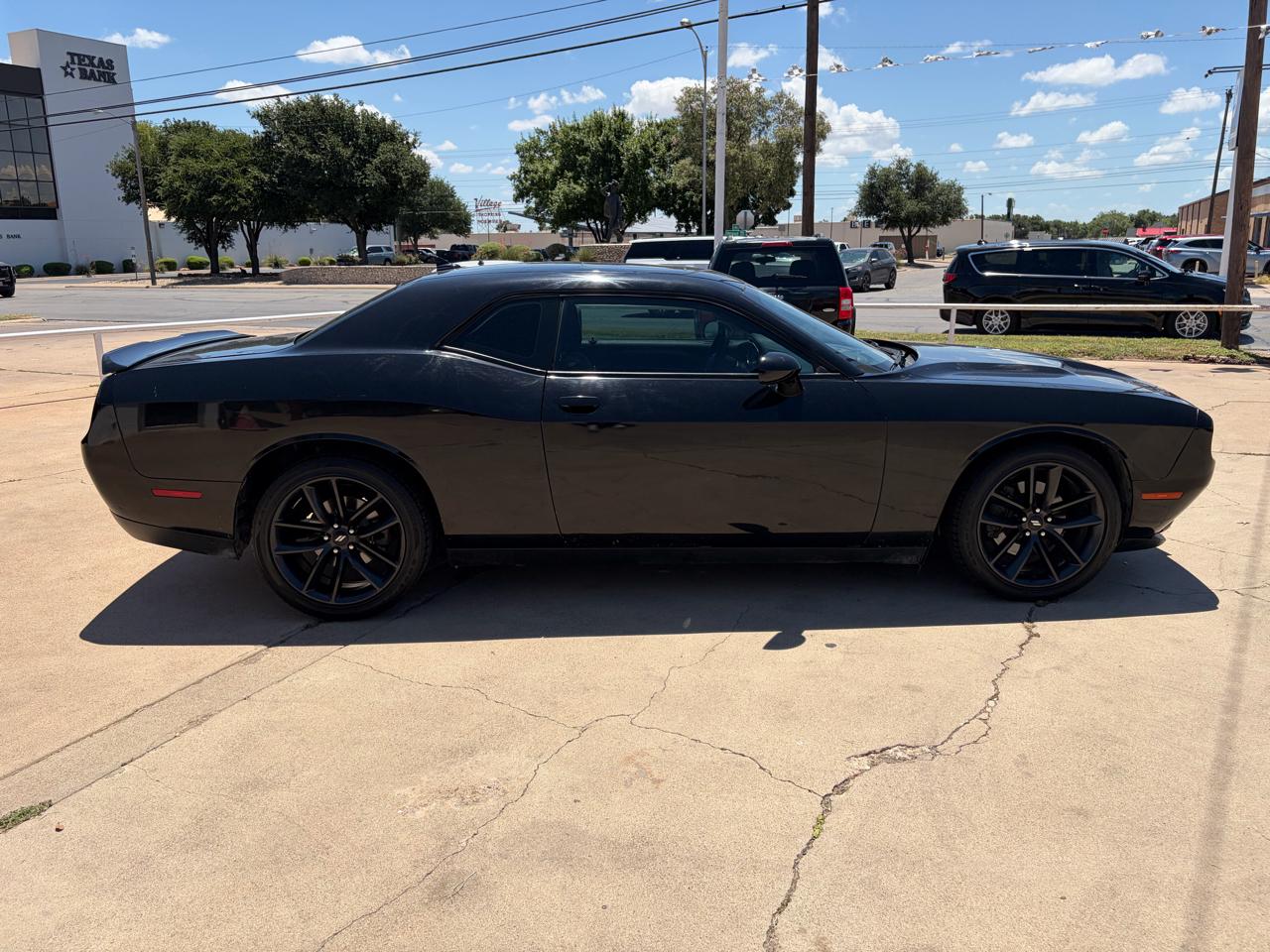 Dodge Challenger  2018