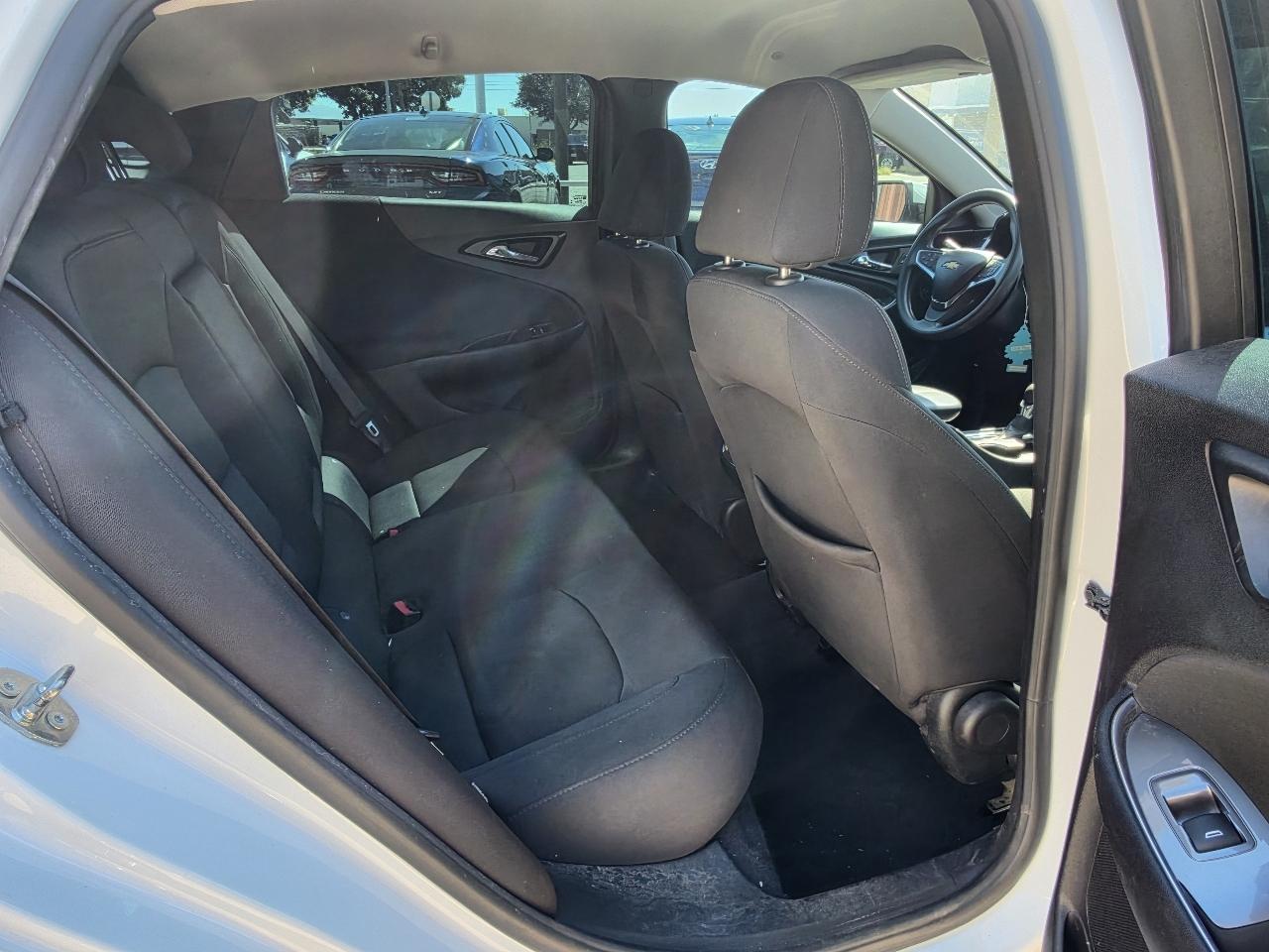 Chevrolet Malibu photo 8