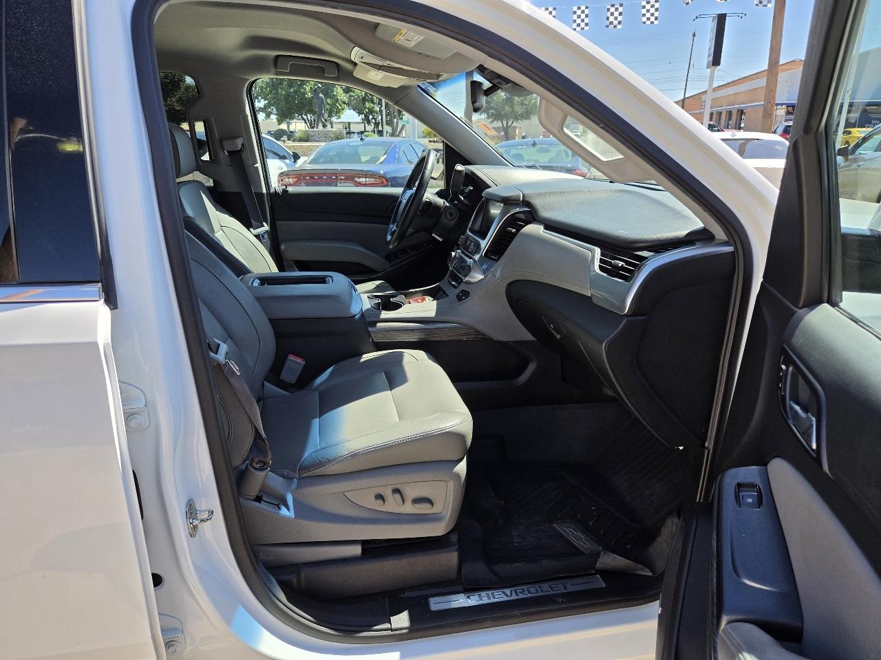 Chevrolet Tahoe photo 6