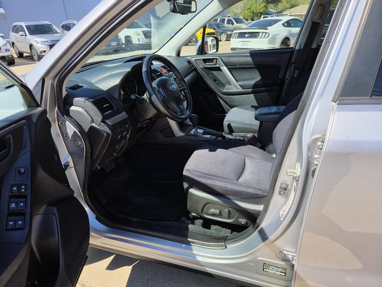 2015 Subaru Forester i Premium - Photo 5