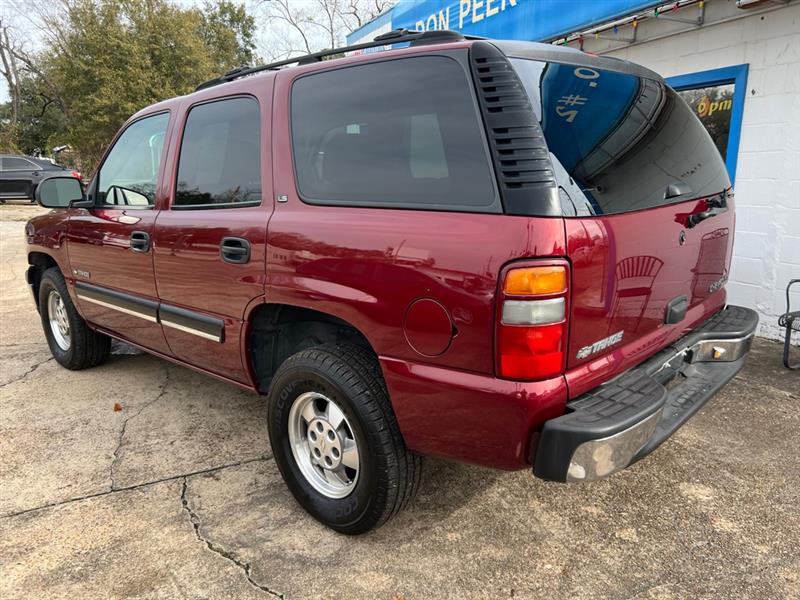 Chevrolet Tahoe 2WD 2001