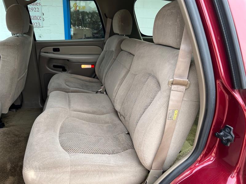Chevrolet Tahoe 2WD 2001