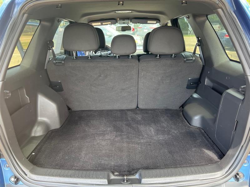 Ford Escape XLT FWD 2010