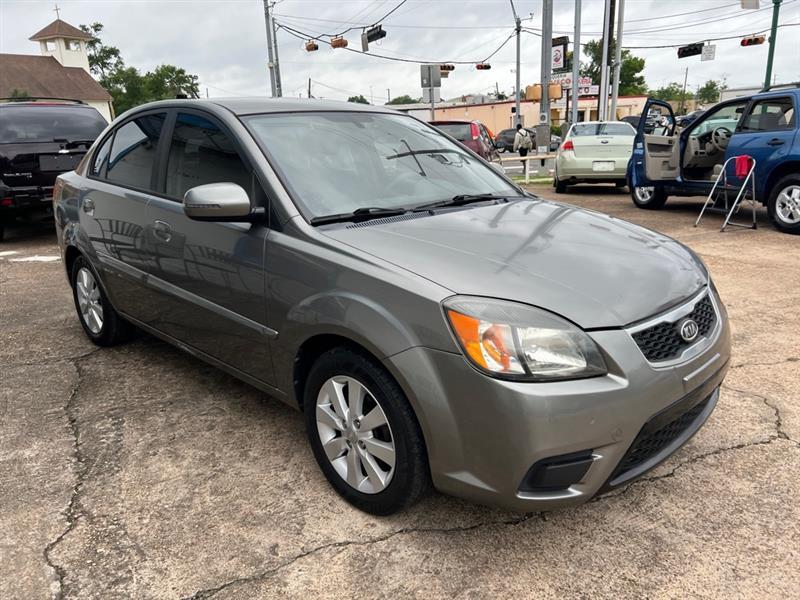 Kia Rio Base 2011