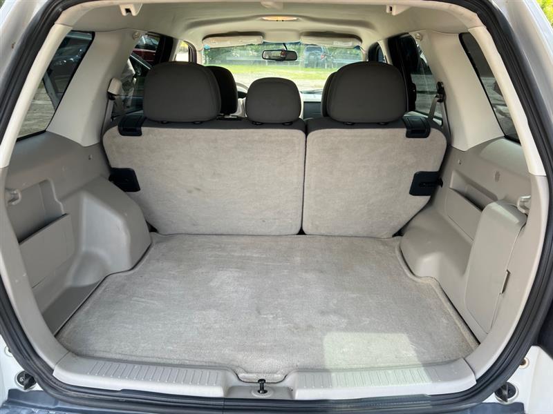 Ford Escape XLS FWD 2011