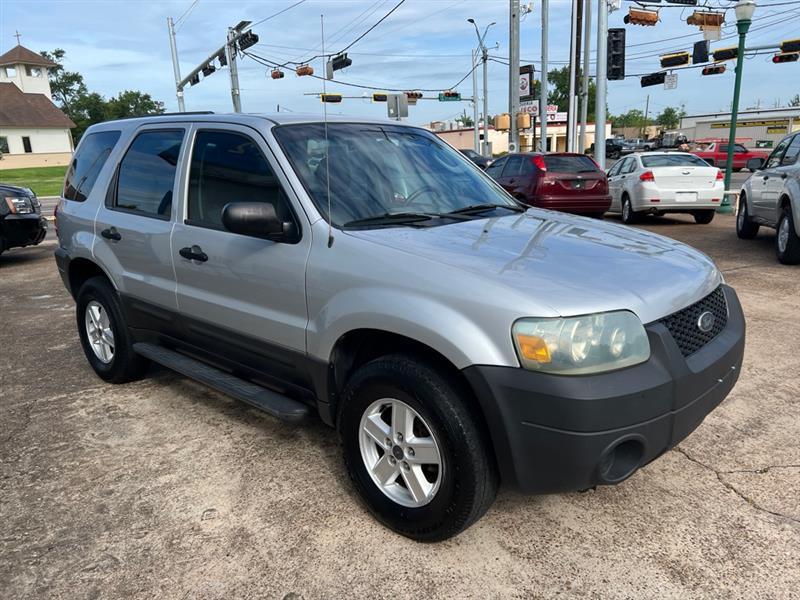 Ford Escape XLS 2WD 2005