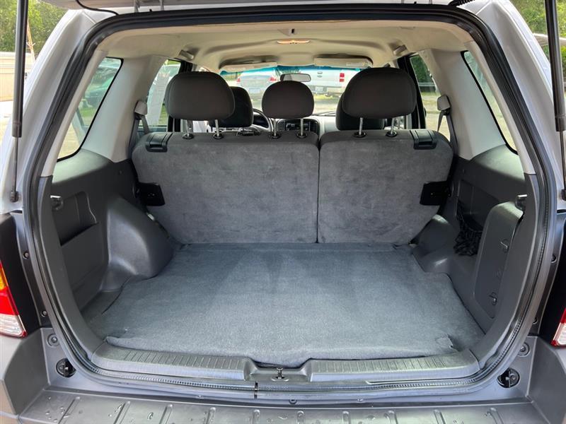 Ford Escape XLS 2WD 2005