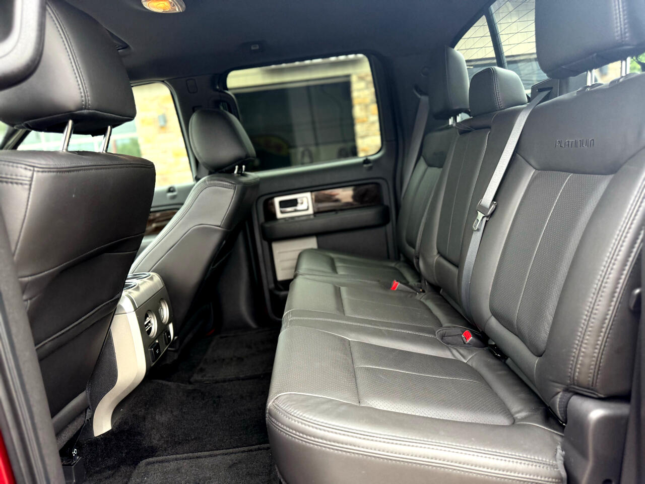2013 Ford F-150 XLT photo 11