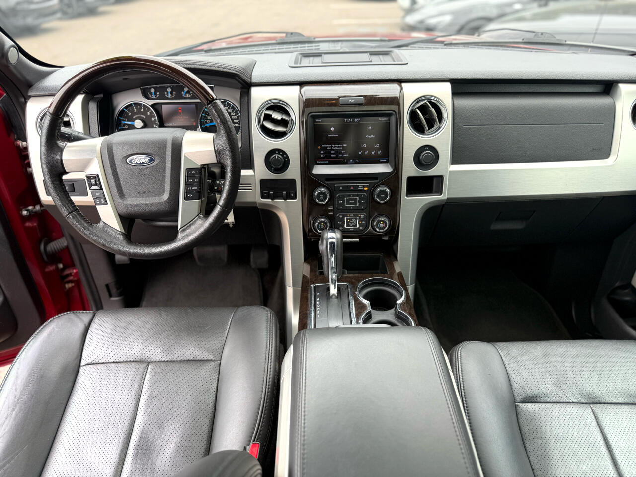 2013 Ford F-150 XLT photo 12