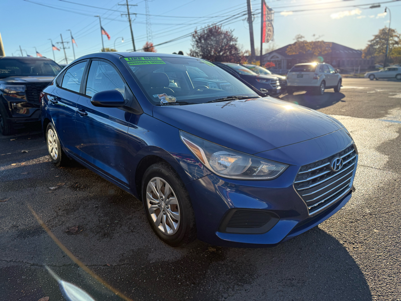 Hyundai Accent SEL 4-Door 6A 2019