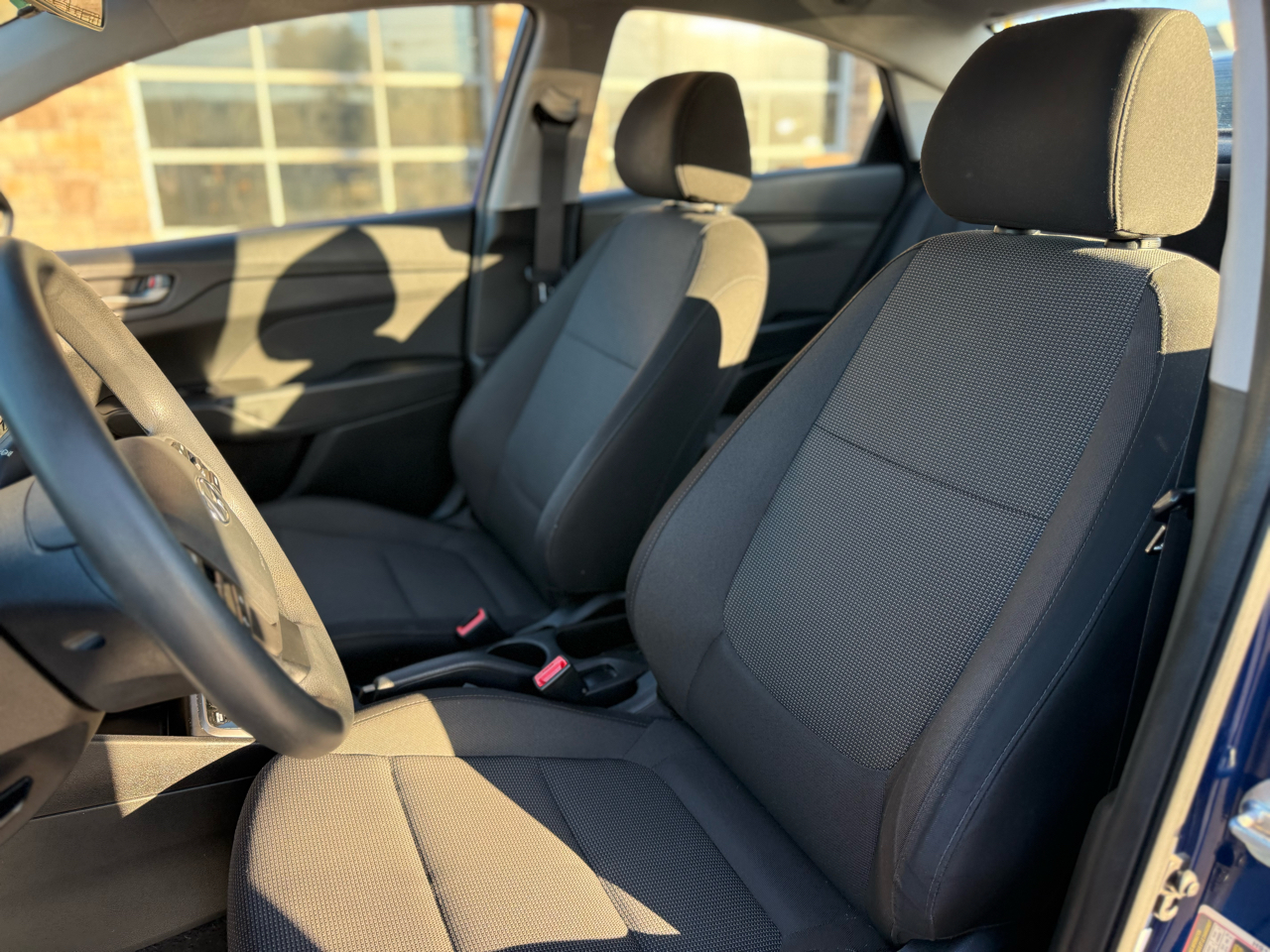 Hyundai Accent SEL 4-Door 6A 2019