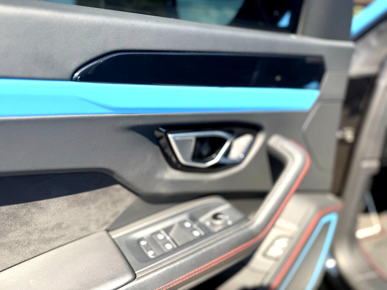 Lamborghini Urus Base 2022