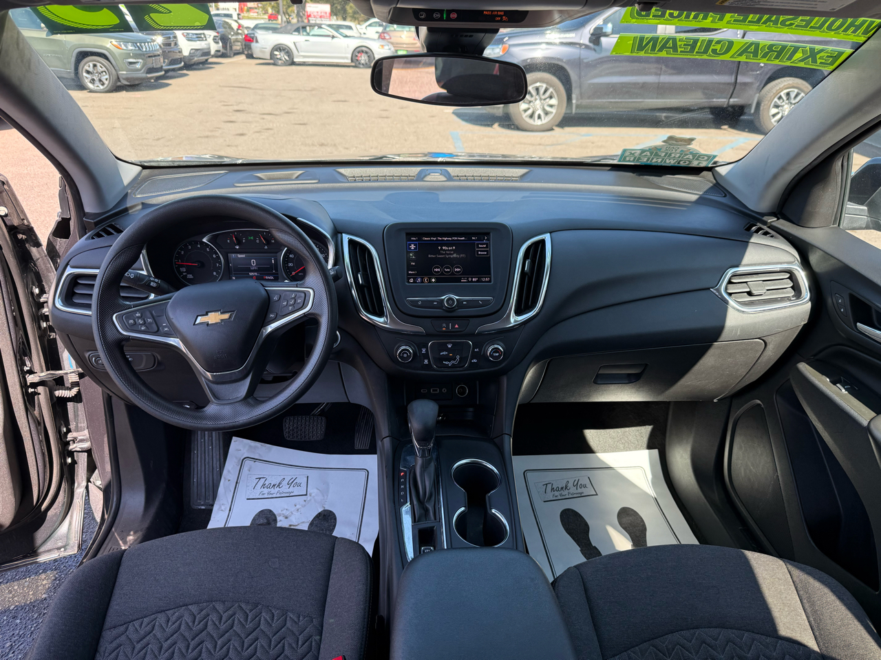 2023 Chevrolet Equinox LT photo 9