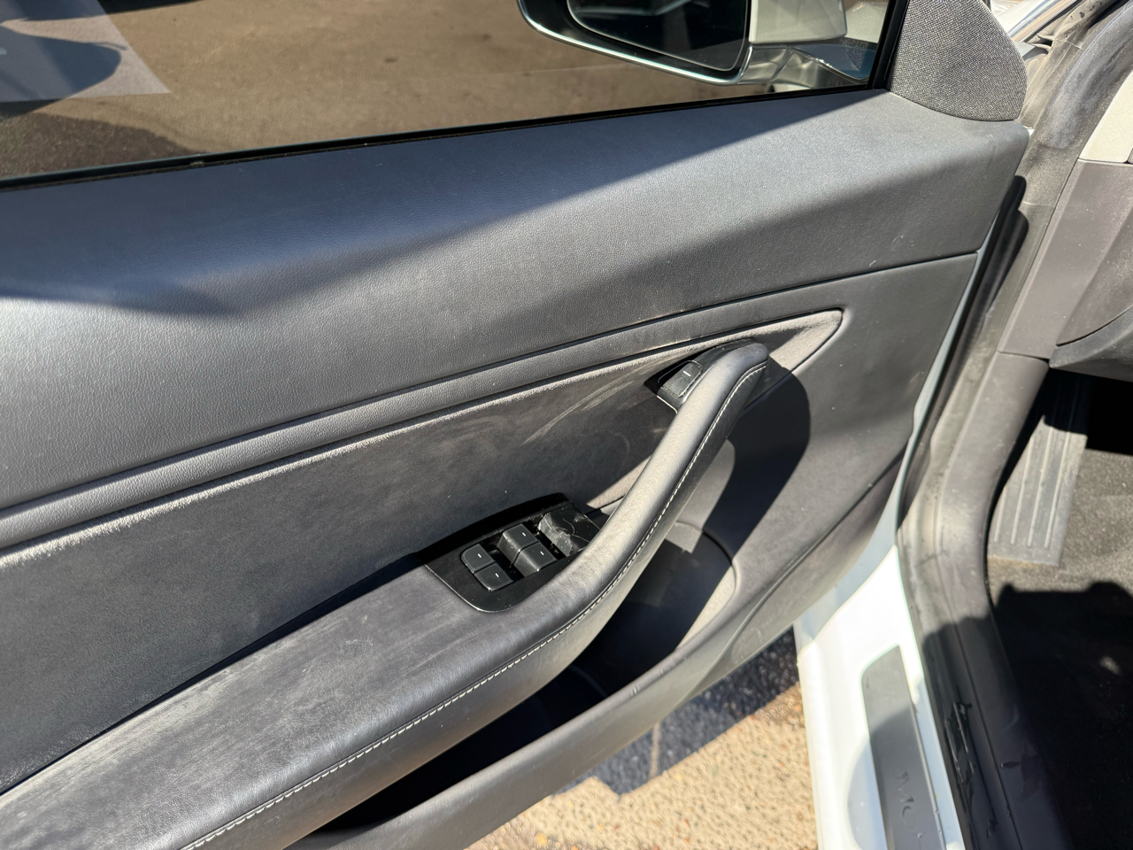2019 Tesla Model 3 Mid Range photo 9