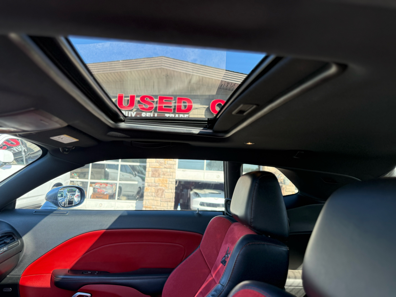 2016 Dodge Challenger R/T Scat Pack photo 10