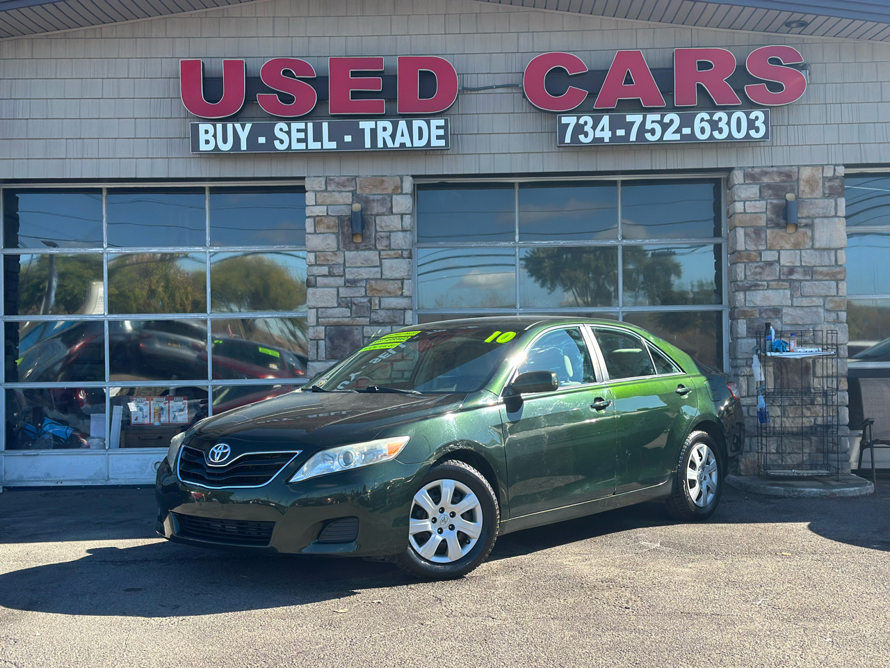 2010 Toyota Camry SE 6-Spd MT