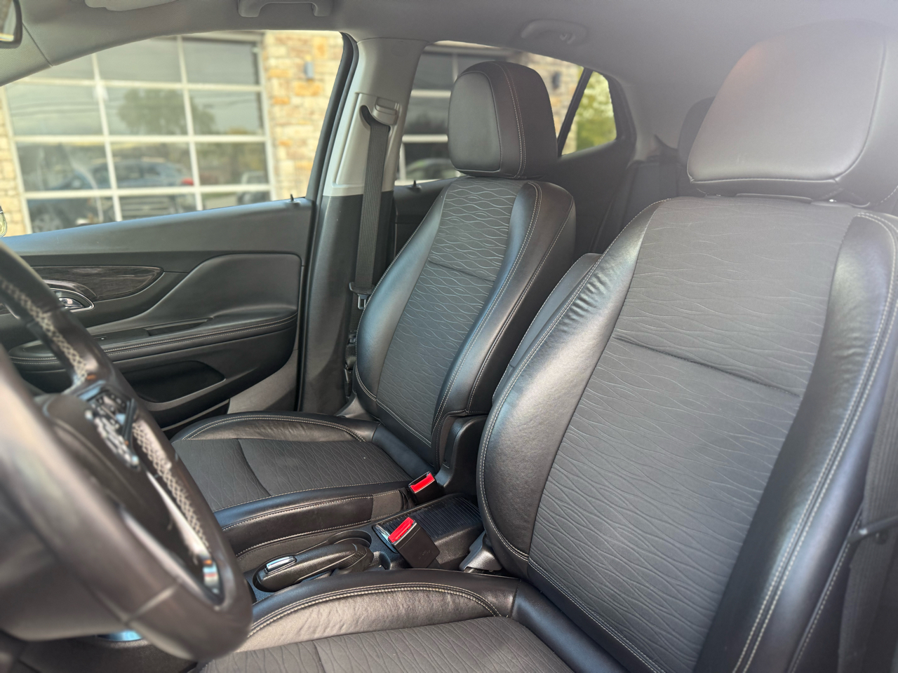 Buick Encore Base AWD 2015