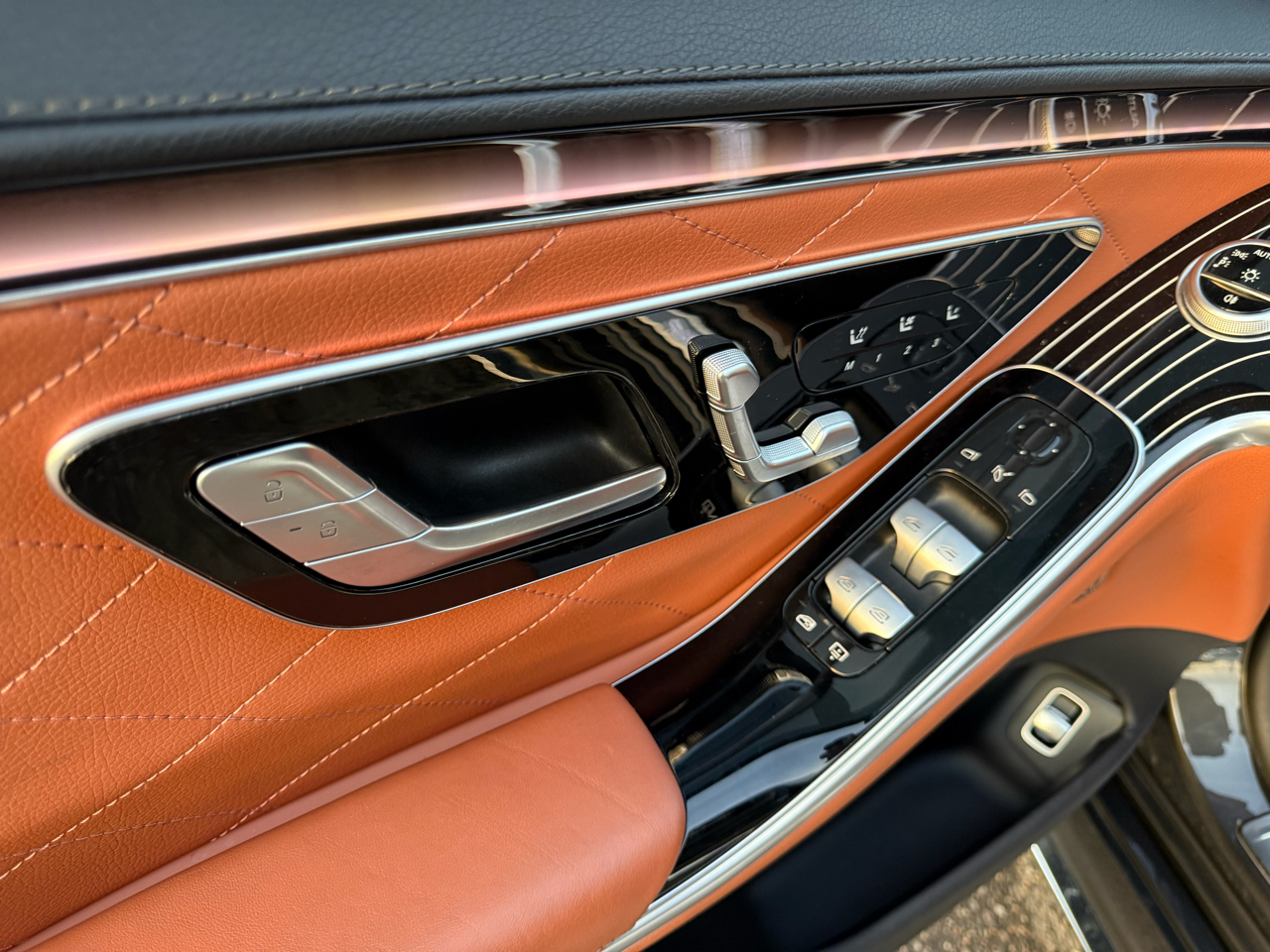 Mercedes-Benz S-Class S580 4MATIC 2023