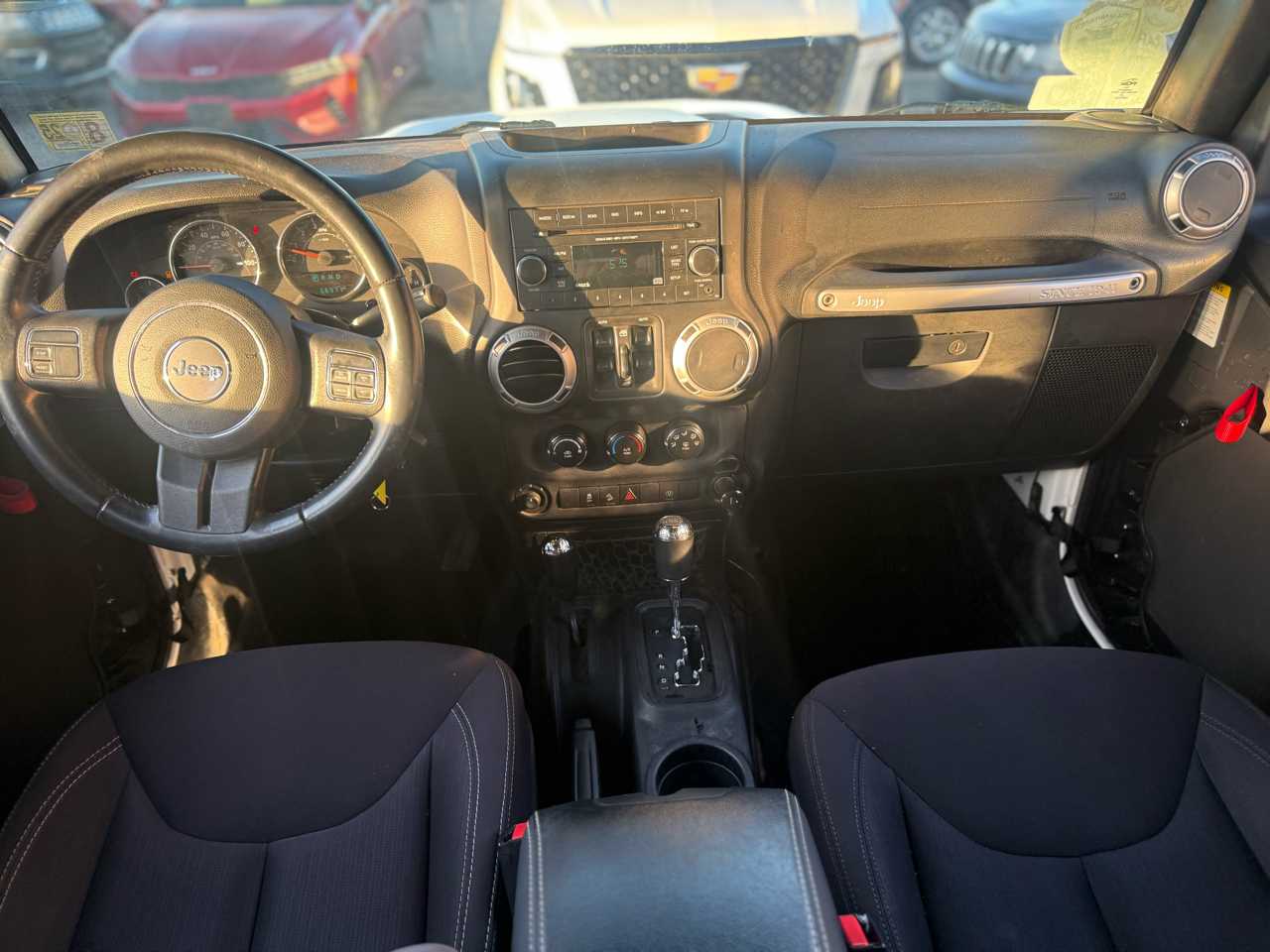 Jeep Wrangler Unlimited Sahara 4WD 2015