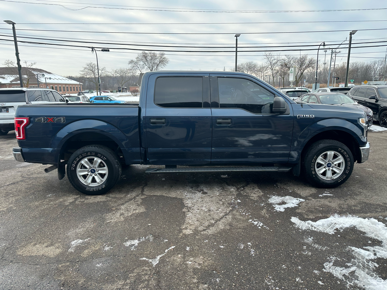Ford F-150 Lariat SuperCrew 5.5-ft. Bed 4WD 2016