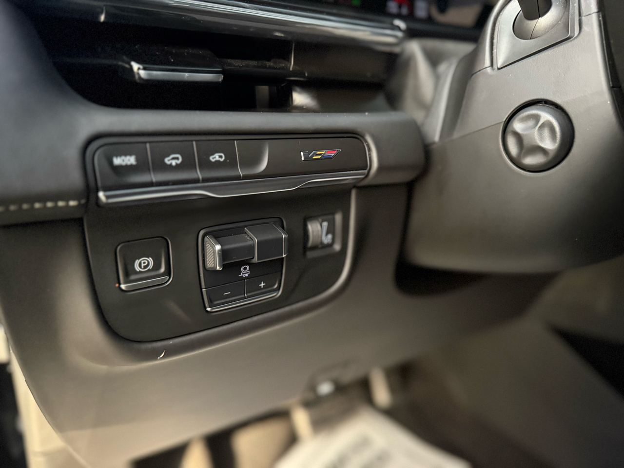 Cadillac Escalade ESV V 4WD 2023