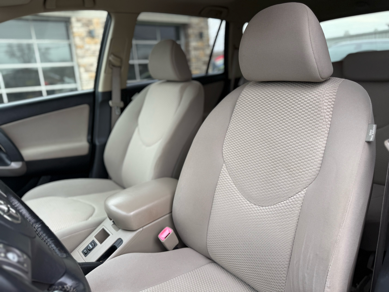 Toyota RAV4 Limited I4 2WD 2008