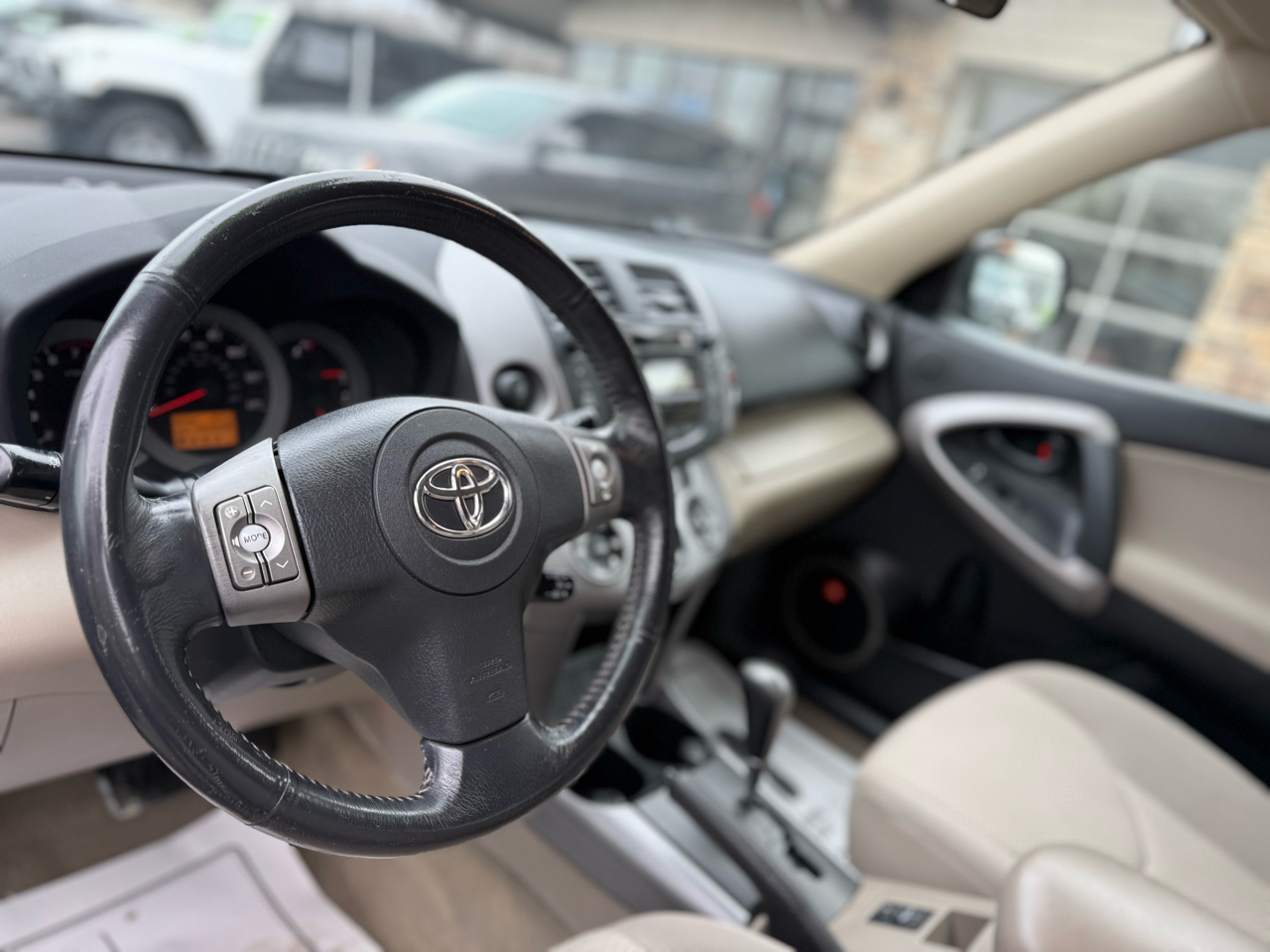 Toyota RAV4 Limited I4 2WD 2008