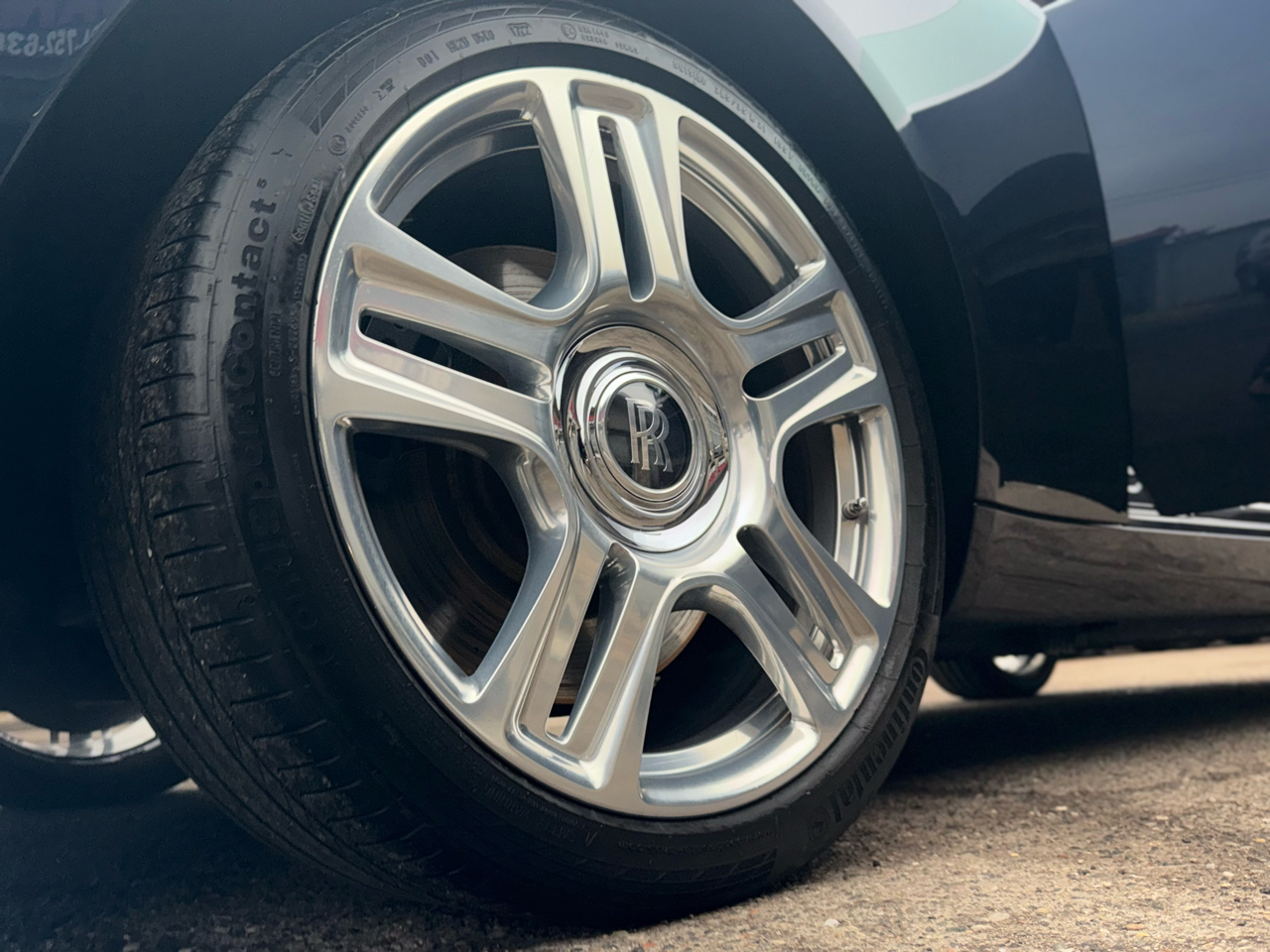 Rolls-Royce Wraith Coupe 2015