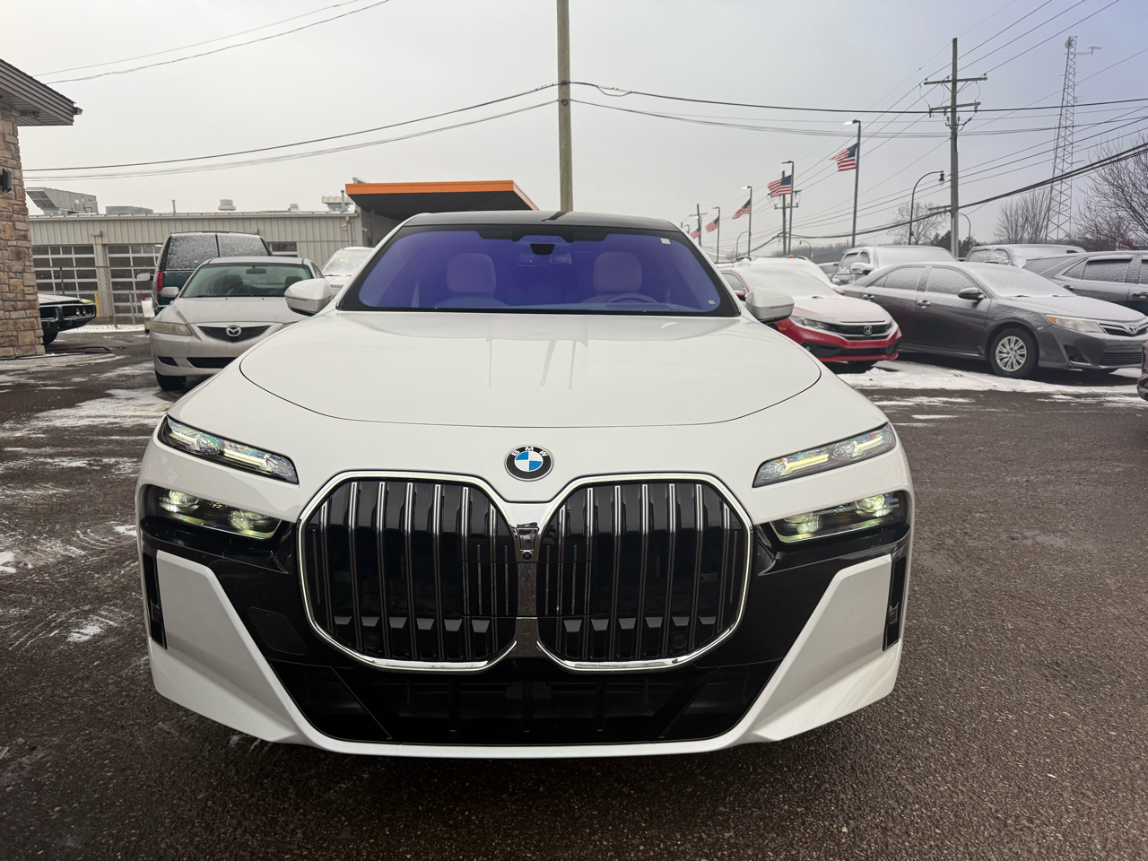 BMW 7-Series 760i xDrive 2023