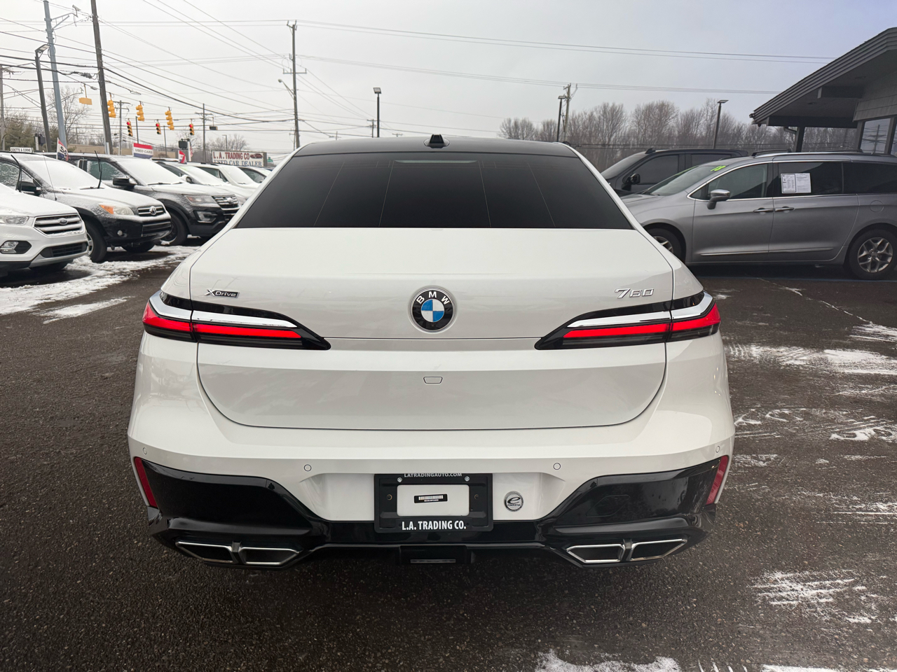 BMW 7-Series 760i xDrive 2023