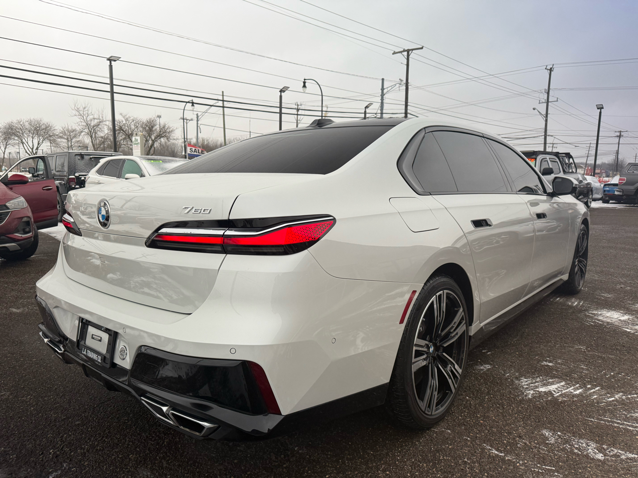 BMW 7-Series 760i xDrive 2023