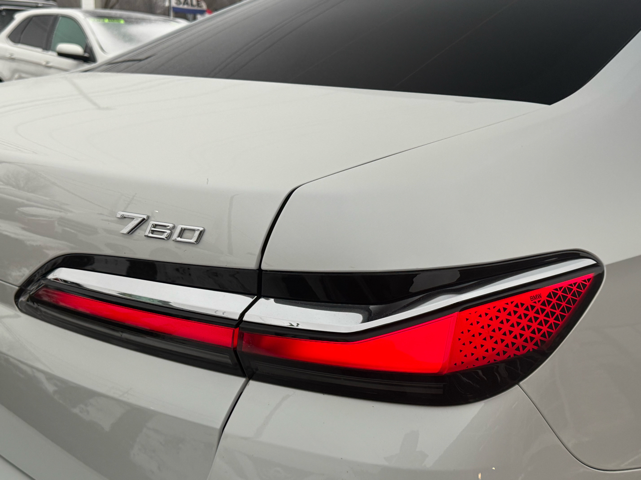 BMW 7-Series 760i xDrive 2023