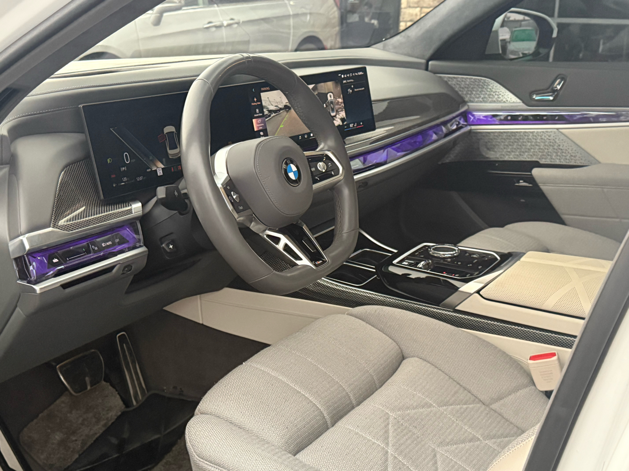 BMW 7-Series 760i xDrive 2023