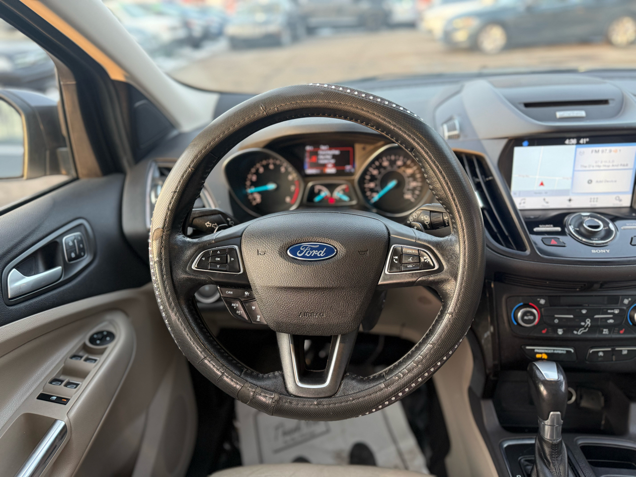 Ford Escape Titanium 4WD 2017