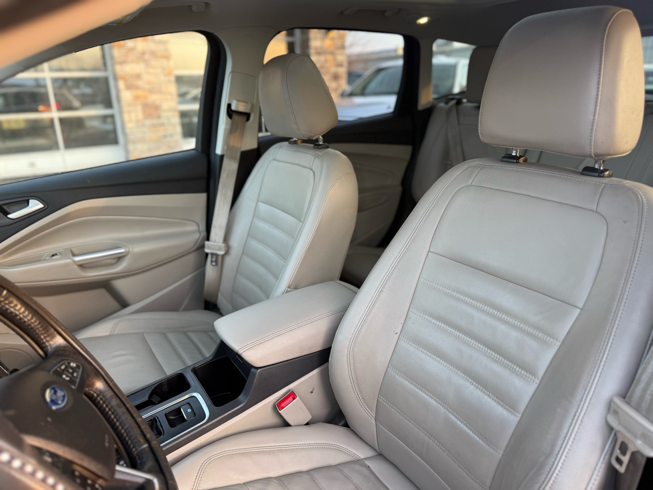 Ford Escape Titanium 4WD 2017