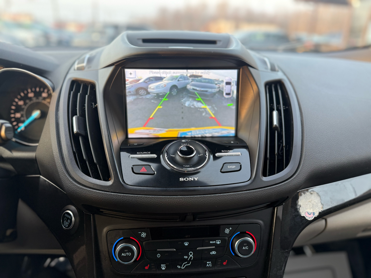 Ford Escape Titanium 4WD 2017