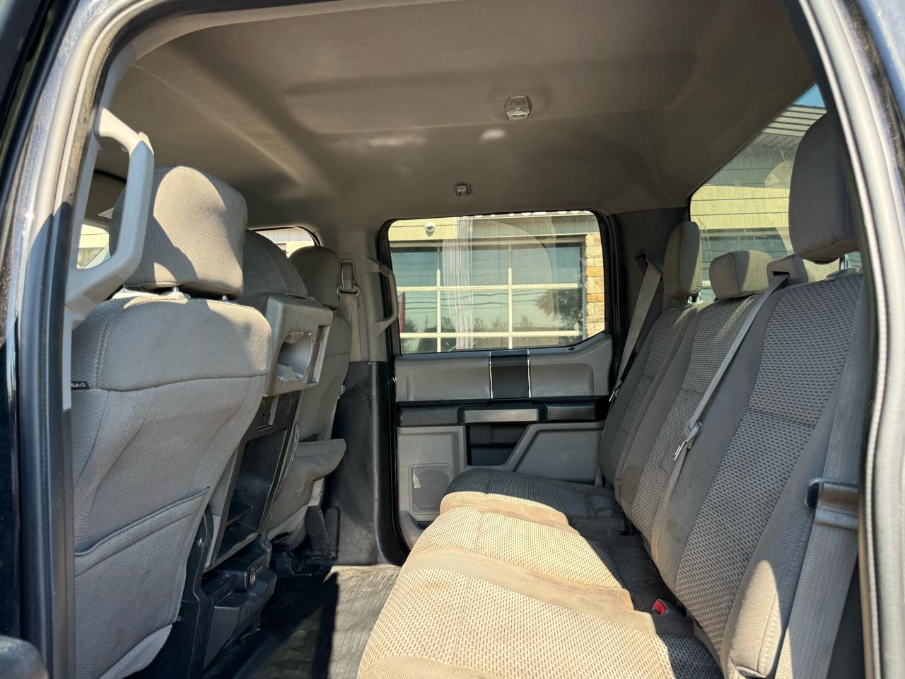 Ford F-150 XLT SuperCrew Short Bed 4WD 2017