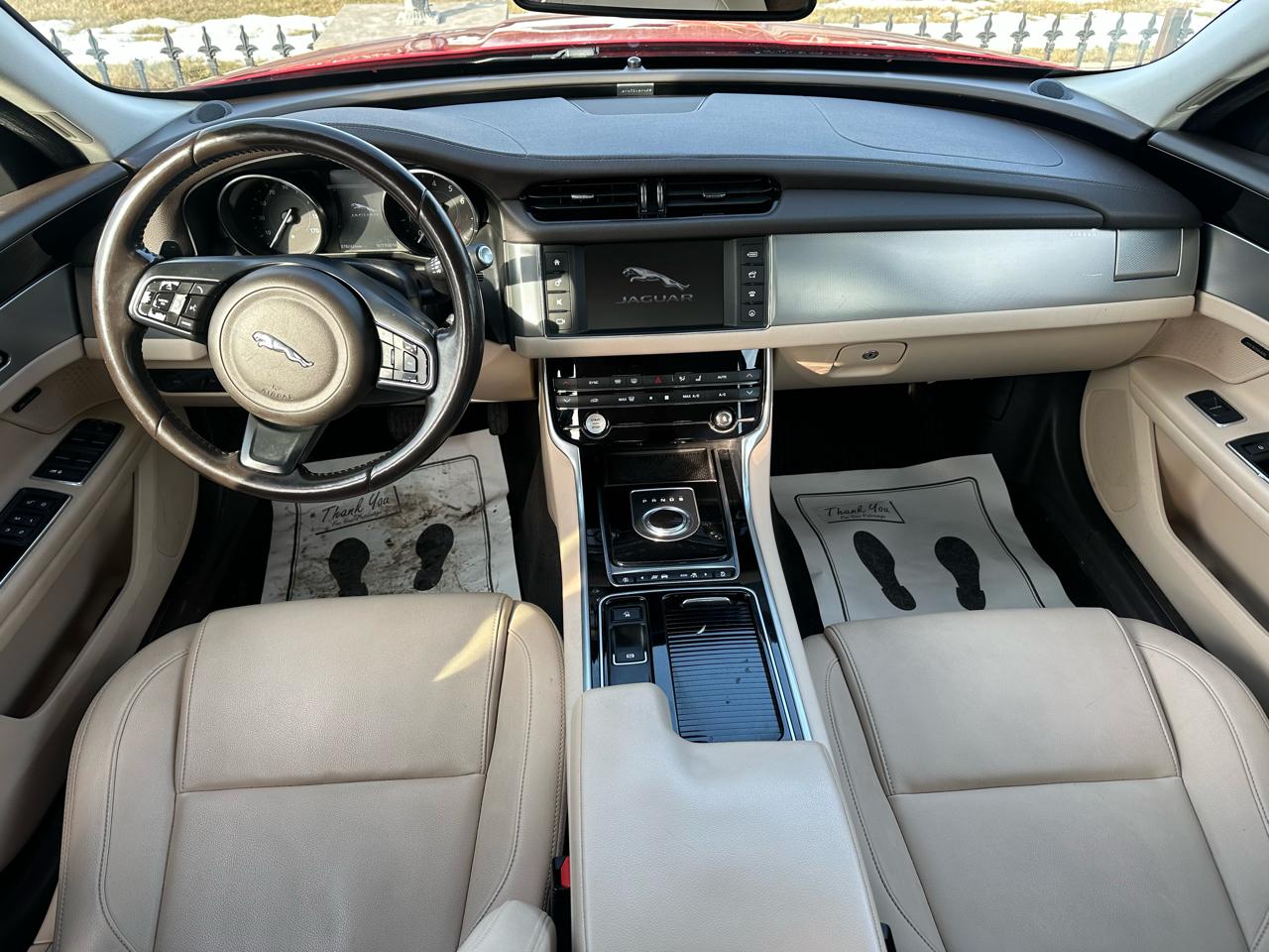 Jaguar XF-Series 25t Premium 2018