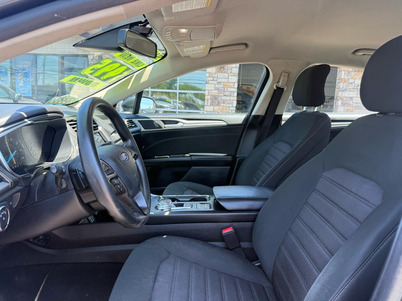 Ford Fusion SE 2019