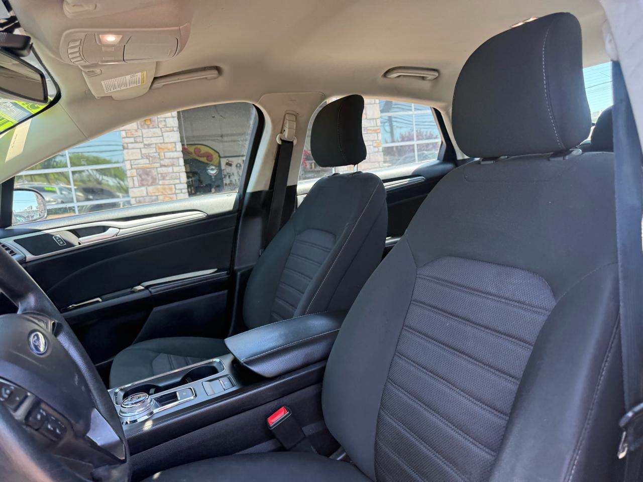 Ford Fusion SE 2019